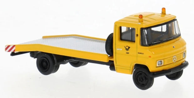 1968 Camión de Remolque Mercedes L 608 D "DBP Antiguo Posthorn" Amarillo 1:87 (H0) Brekina 36738