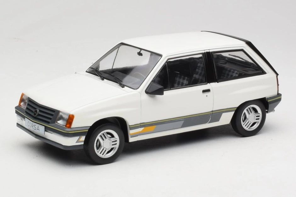 1983 Opel Corsa A Sprint Blanco 1:18 MC Group 18432