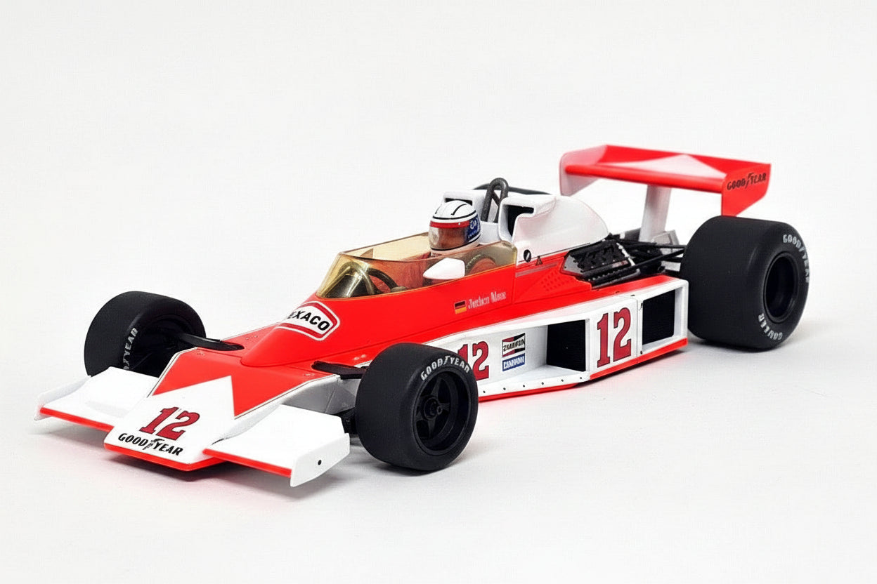 1976 McLaren M23 Nº12 Jochen Mass GP F1 Alemania 1:18 MC Group 18613F