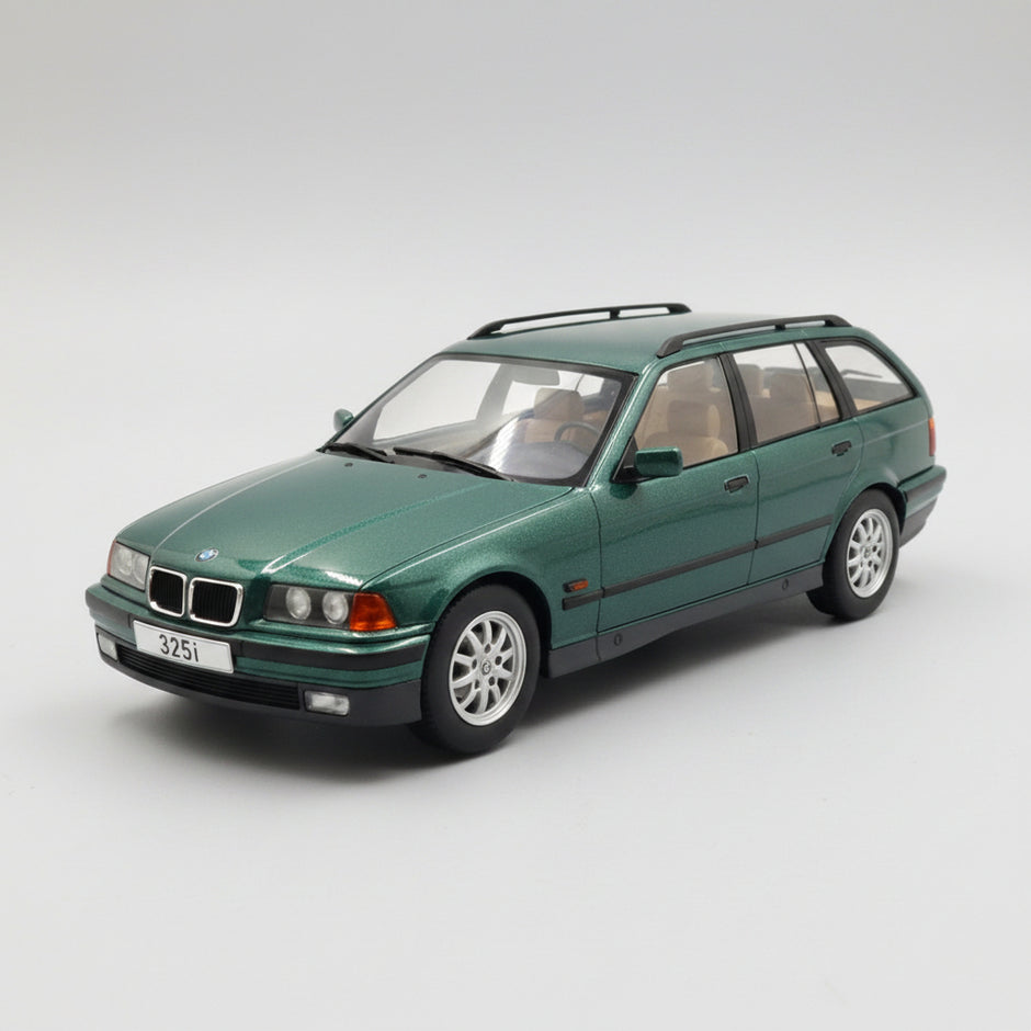 1995 BMW Serie 3 (E36) Touring Verde Oscuro Metalizado 1:18 MC Group 18366