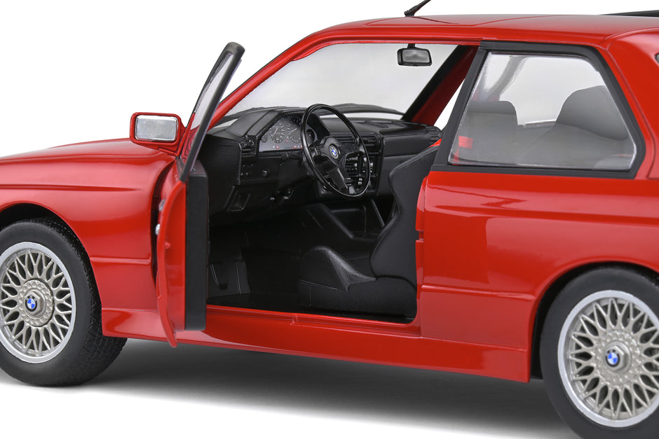 1986 BMW E30 M3 Rojo 1:18 Solido S1801502
