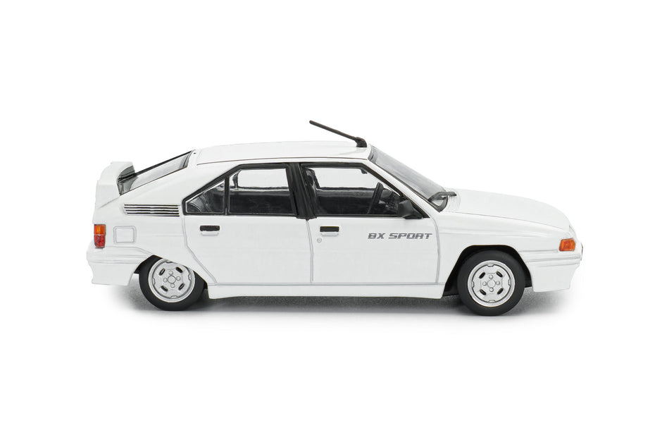 1985 Citroën BX Sport Blanco Brillante 1:43 Solido S4311003