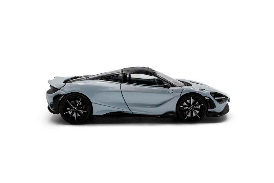 2020 McLaren 765 LT Gris Cerámica 1:43 Solido S4311905