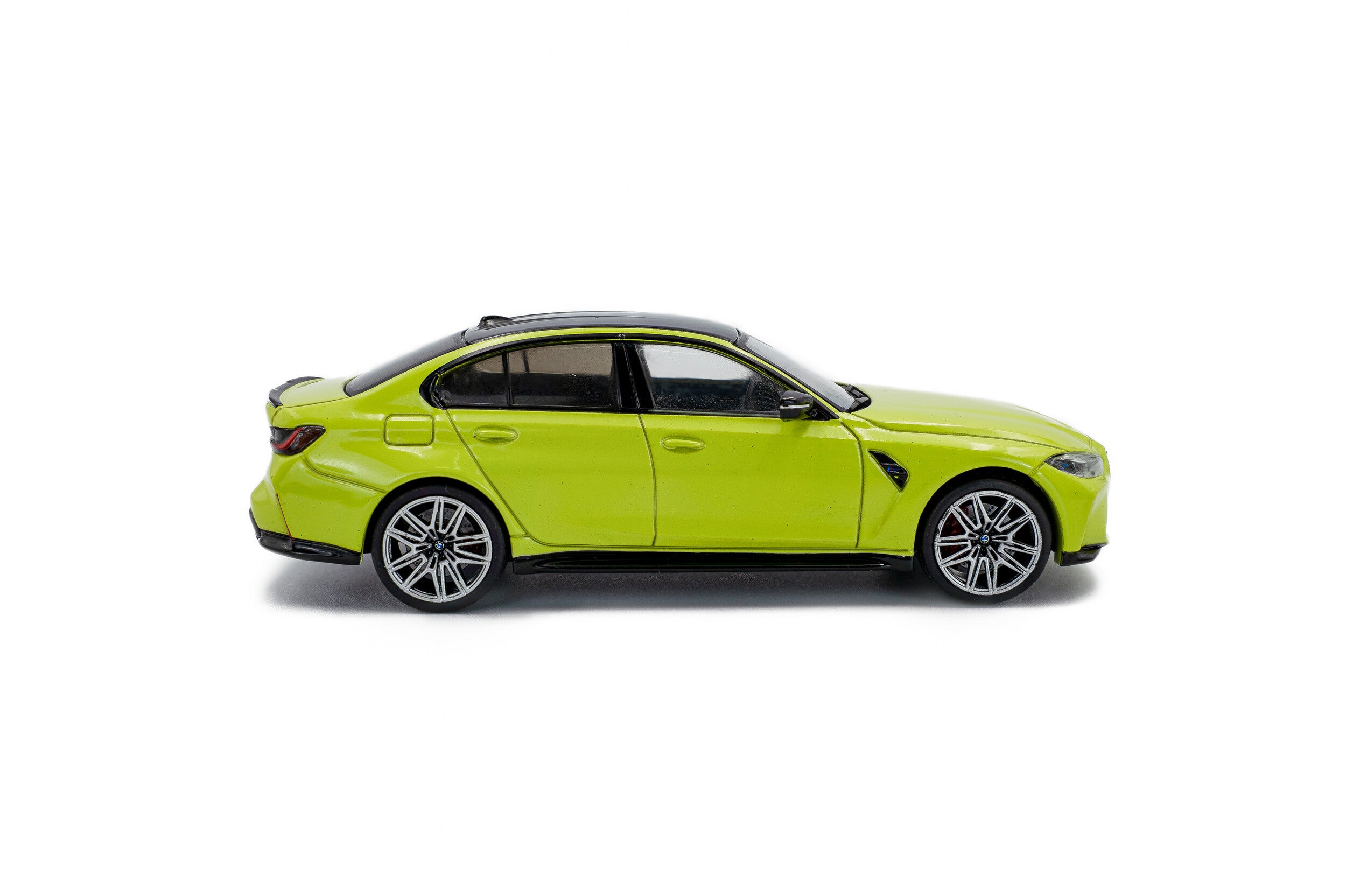 2023 BMW G80 M3 Sedán Amarillo Sao Paulo 1:43 Solido S4315303