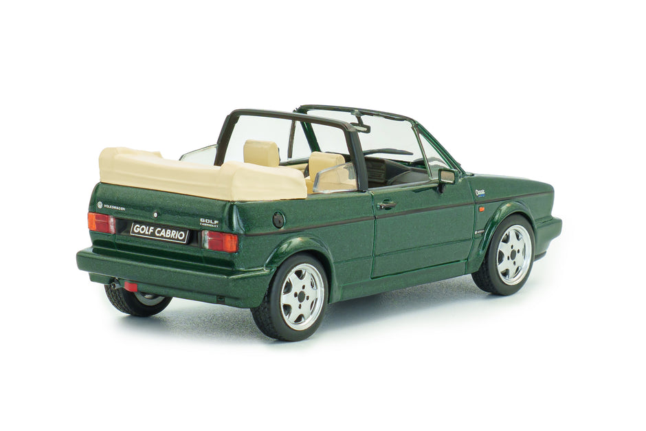 1992 Volkswagen Golf MKI Cabrio Classic Verde 1:43 Solido S4315803