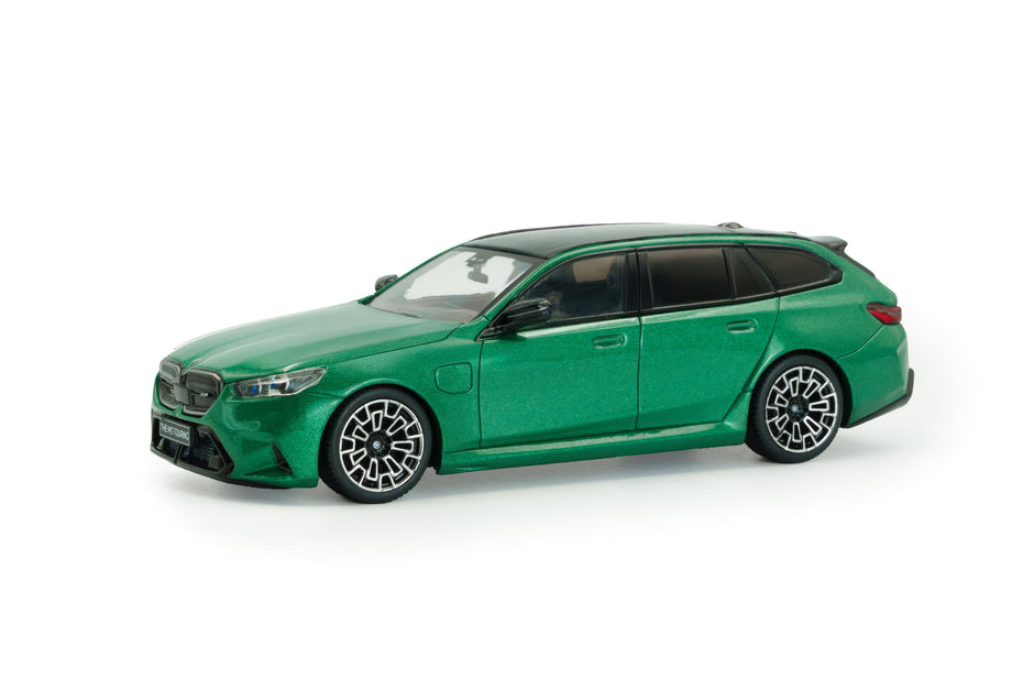 2024 BMW M5 Turismo Verde Isle of Man 1:43 Solido S4317503