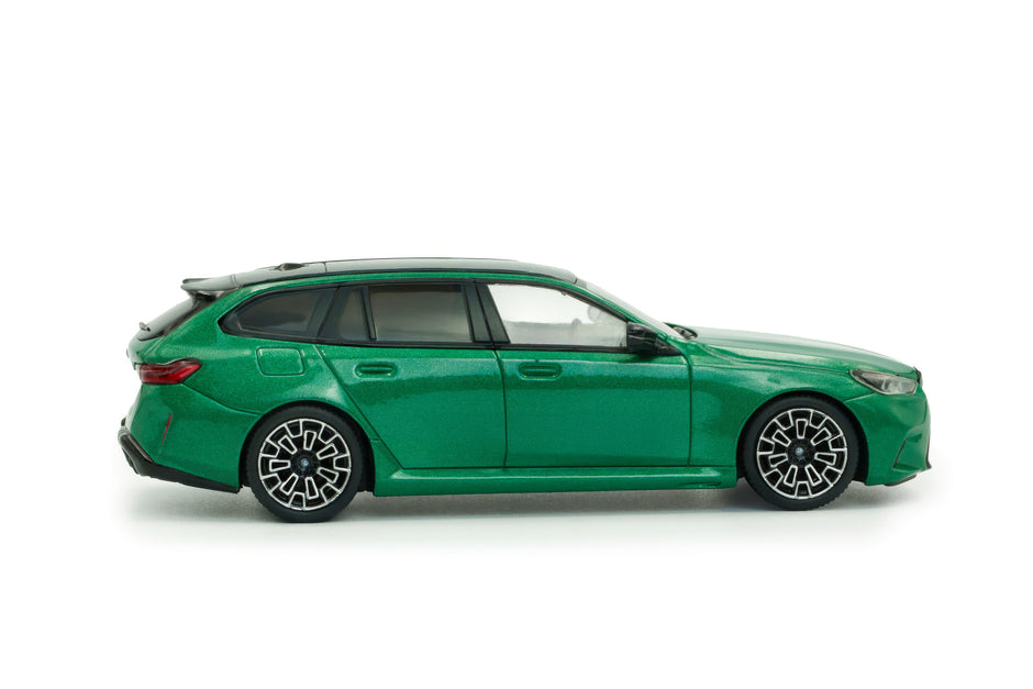 2024 BMW M5 Turismo Verde Isle of Man 1:43 Solido S4317503