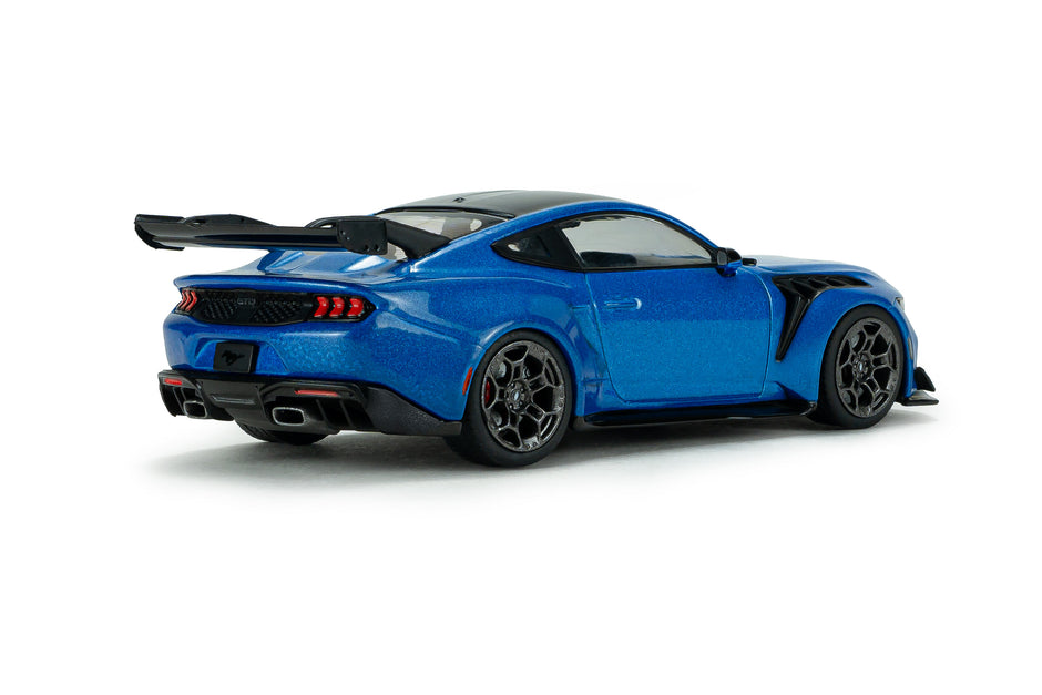 2025 Ford Mustang GTD Indulgent Azul 1:43 Solido S4318301