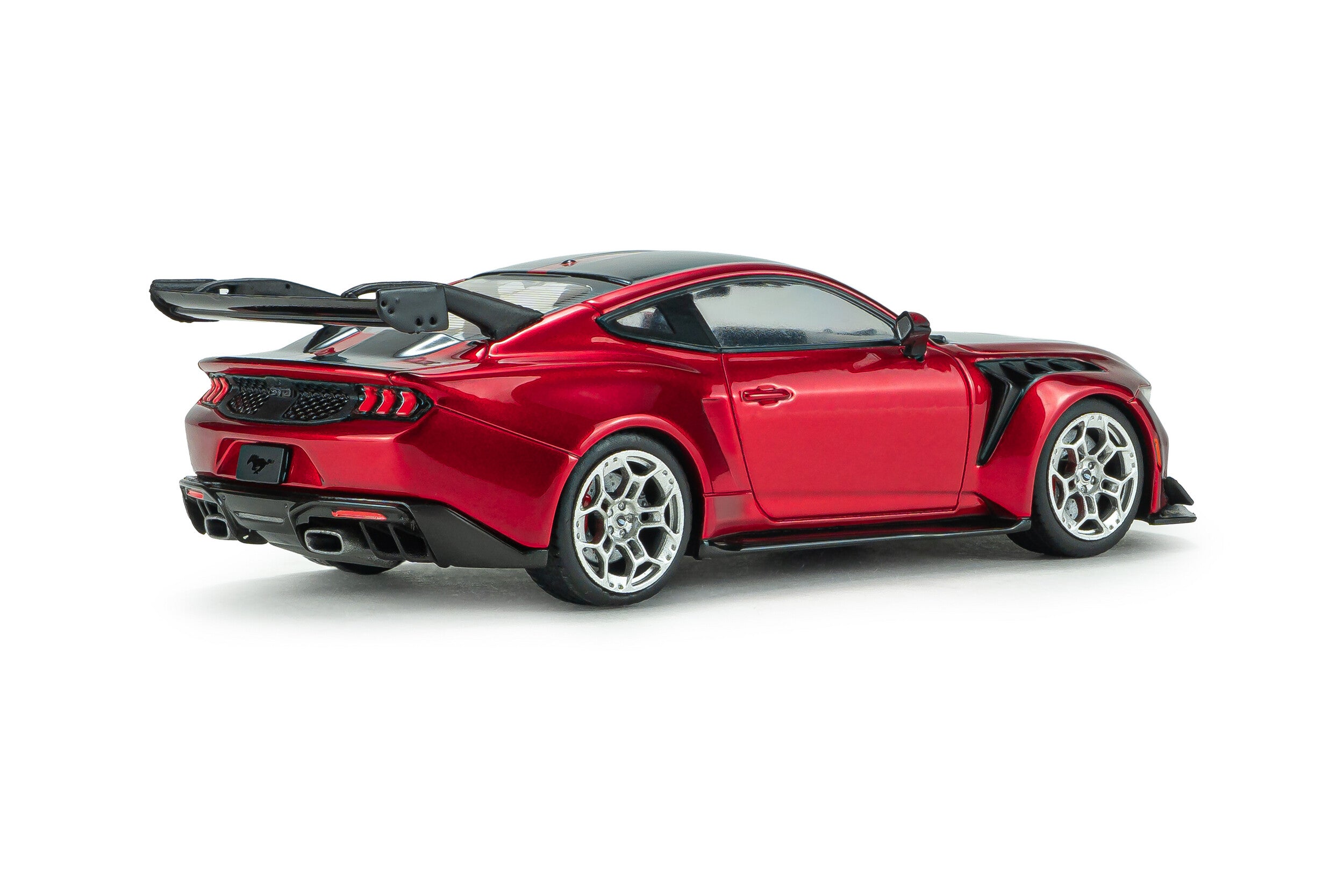 2025 Ford Mustang GTD Rojo Llama Cromado 1:43 Solido S4318302