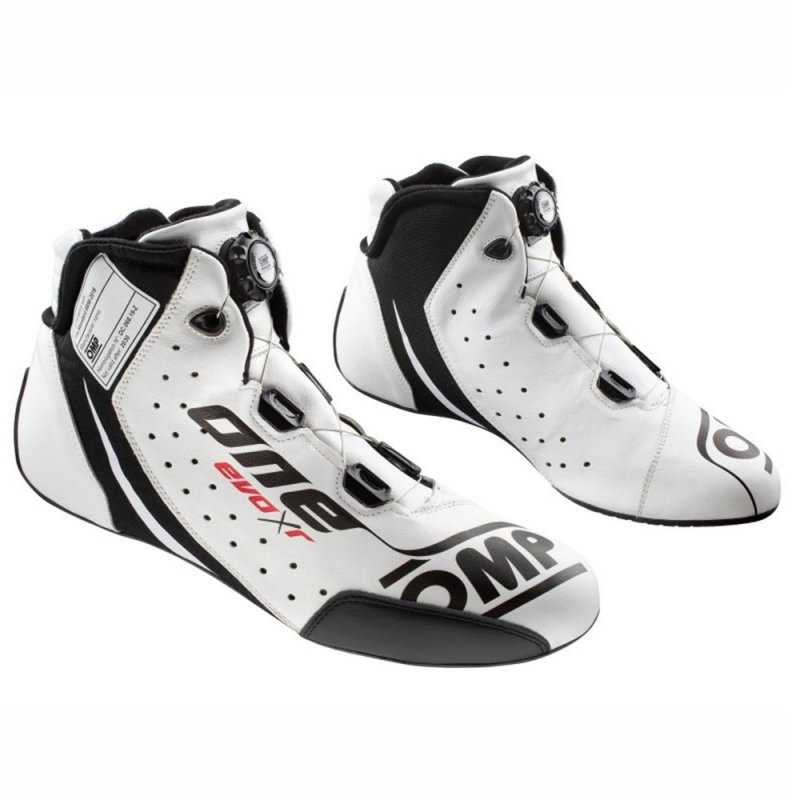 ZAPATILLAS OMP ONE EVO XR FIA 8856-2018